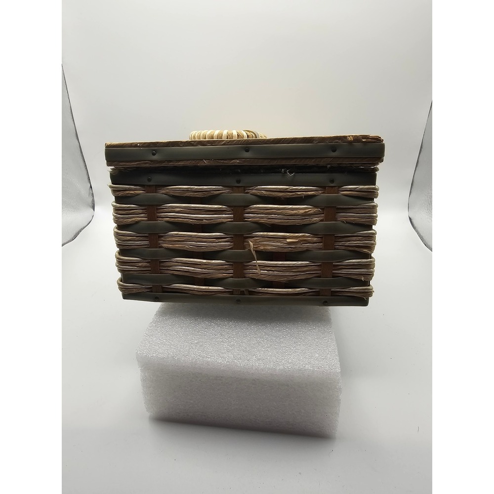 Vintage Wicker Sewing Basket with Removable Tray and Patchwork Purse Sewing Kit - Picture 8 of 10